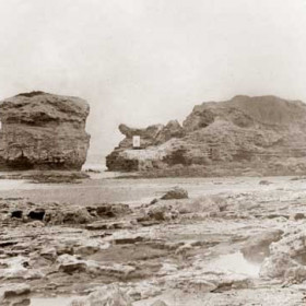 The volunteers used these targets attached to the F rock for shooting practice. Photograph before 1899