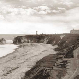 Beach and battery with munitions house behind. Photo late 1800s