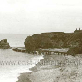 Beach and Featherbed Rock in the early 1900s