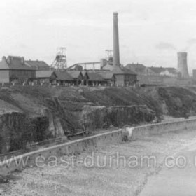 Building the sea wall in the 1950s