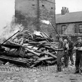 Demolition of the Bottleworks in 1948/9