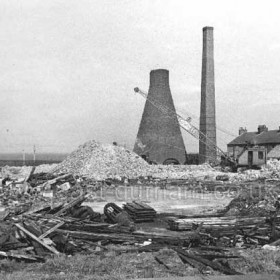 Demolition of Bottleworks 1948/9. Gallery Row at right.