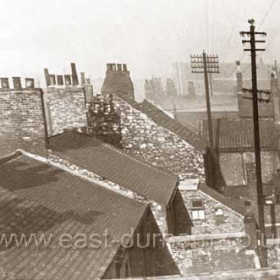 Looking south along Back North Terrace from Prossers Opening c 1930.