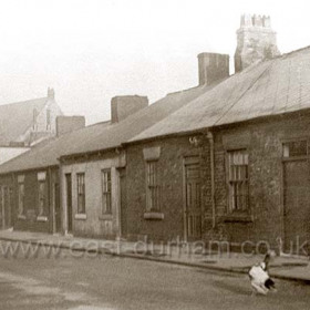 13-18 Low Henry Street (eastern side) shown here 100 years old prior to demolition in the early 1930s