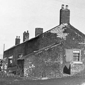 Front and southern gable end of Infant St (at the northern end of California Street) c 1950. Another view of this building can be seen at A 47.