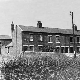 Southern end of Mount Pleasant which ran north from the top of Deneside in the 1950's.