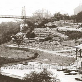 Green Drive and the suspension bridge in the late 1920's.