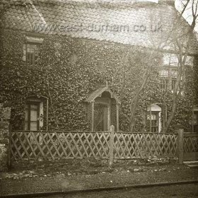 Hundreds of years old, the vicarage was demolished in the mid 1960s by Frank Thubron to gain access to garages on his land. Photograph c1900.