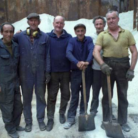 Unloading a ship in the South Dock c1980. 
L to R, Ivan Rowell, Freddie Armstrong, Mattie Oates, Monty Banks, Tommy Armes , Jack Ridsdale.
Info from Dennis Campion and Don Hutchinson.