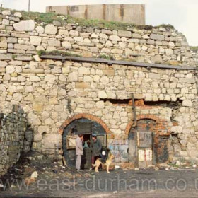 Limekilns in April 1985
Photograph from Stafford Linsley