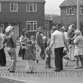 Queen Elizabeth's Silver Jubilee 1977.
Doreen Avenue Street Party