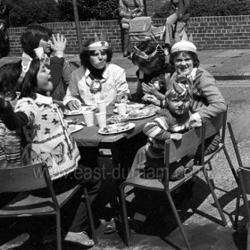 Queen Elizabeth's Silver Jubilee 1977.
Eastlea Road Street Party.