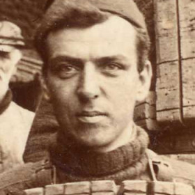 Crewman of the lifeboat "Skynner", photograph 1895.