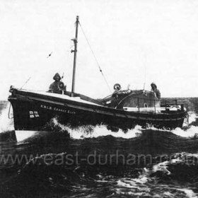 The George Elmy at sea off the Isle of Wight after repairs in 1963.
Photograph from Valerie Thorpe