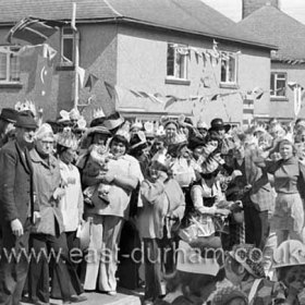 Grants Crescent SilverJubilee Party 1977