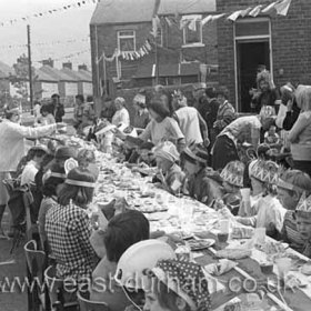 Grants Crescent SilverJubilee Party 1977.