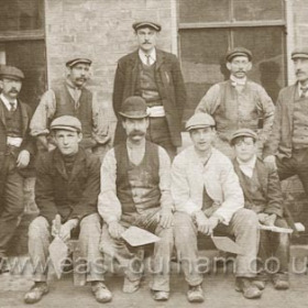 Building Alfred St in 1908/9. The man centre, back row was or became an undertaker, front row left George Hay.