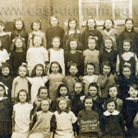 Dawdon Girls Junior School, Standard 3 in 1921.