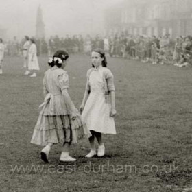 Girls from Seaham Intermediate School, Station Road dancing on the Terrace Green at time of Coronation 1953.
The girls are G Withenshaw, M Bateman, J Elliot, M Softly, E Pigg, A Scrafton. I do not know if these names are in order L to R.
Photograph from M. Howarth