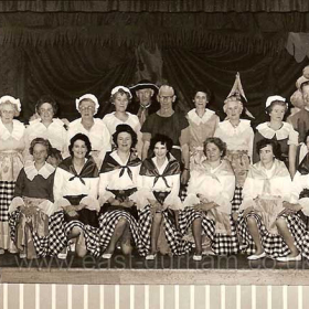 Parkside OAP Welfare Assoc presents Babes in the Wood, Jan 1963