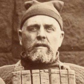 Crewman of the lifeboat "Skynner", photograph 1895.