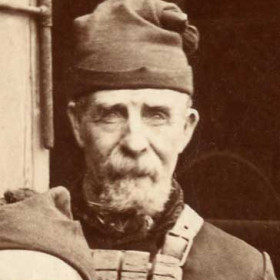 Crewman of the lifeboat "Skynner", photograph 1895.
