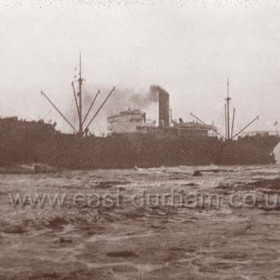West Hika aground at Hawthorn in 1936