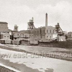 Horden Colliery from the south west.
Picture from Bob Williams of Blackhall.