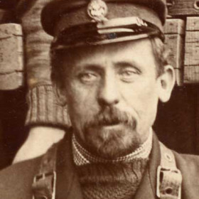 Coxwain of the lifeboat "Skynner", photograph 1895.