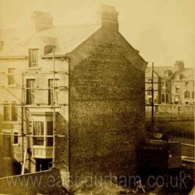 Construction work, possibly Sunderland.
Photograph from the Fanny Pickard Collection