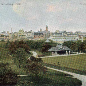 A clear view of the bowling green and pavilion.
Of greater interest, on the far left immediately above the trees are the buildings of the former Penshaw North to Sunderland Railway Station.
Known as Fawcett St Terminus it opened in 1853 and was in use until 1879 when the new Central Station opened. The buildings survived until 1971 and were used by the British Railways Staff Association.
The car park adjacent to the new Civic Centre now occupies the site.