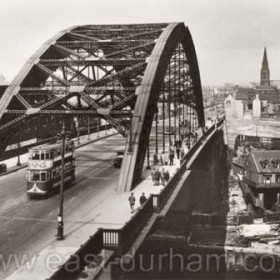 Wearmouth Bridge, after 1930.