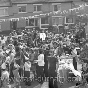 Ryton Crescent SilverJubilee Party 1977.