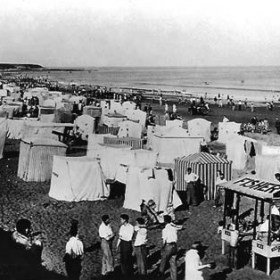 The beach Seaburn 1953.