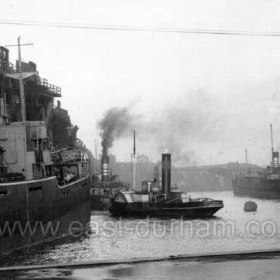 Tug Seaham, working in the South Dock in 1961