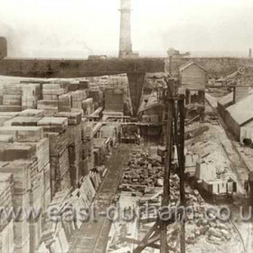 Blockyard under lighthouse cliff   20/7/1903