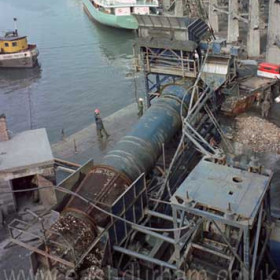 Waste recycling plant at southern end of South Dock in 1980