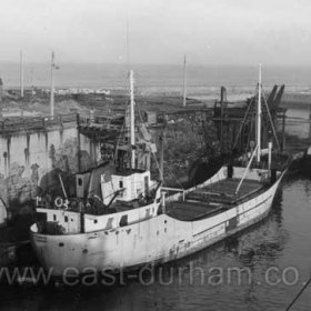 H I Kroyer loading lime  Jan 1966
The tug Reliant behind.