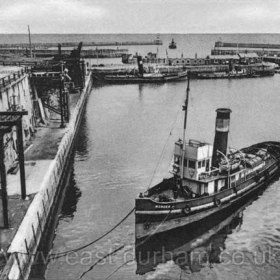 Tug "Wonder" in the South Dock between 1958 and 1964