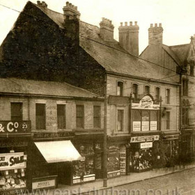 Upper High Street West.
Photograph Norman Kirtlan