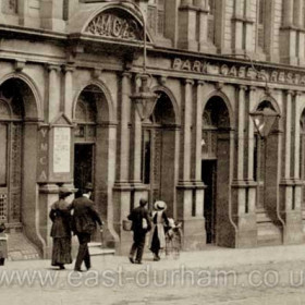 YMCA 1905, Park Cafe and Restaurant to right.