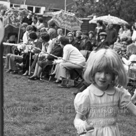 Woodlands SilverJubilee Party 1977